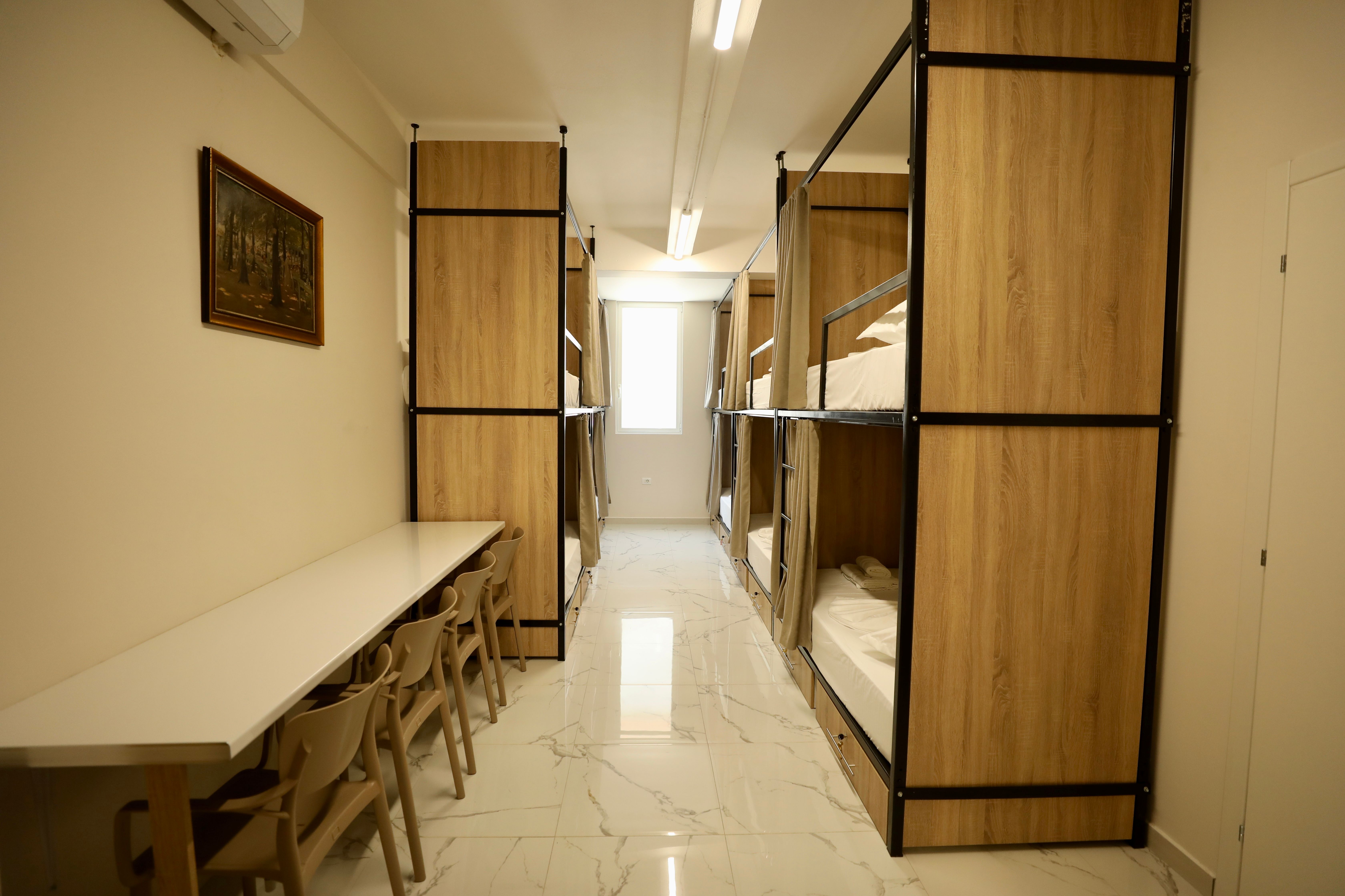 Deluxe Room 3